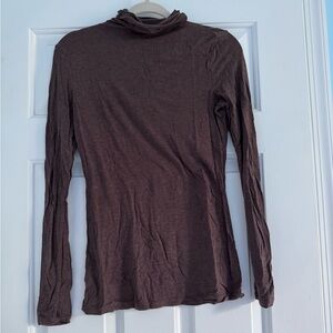 Brown long sleeve turtle neck. Size S.